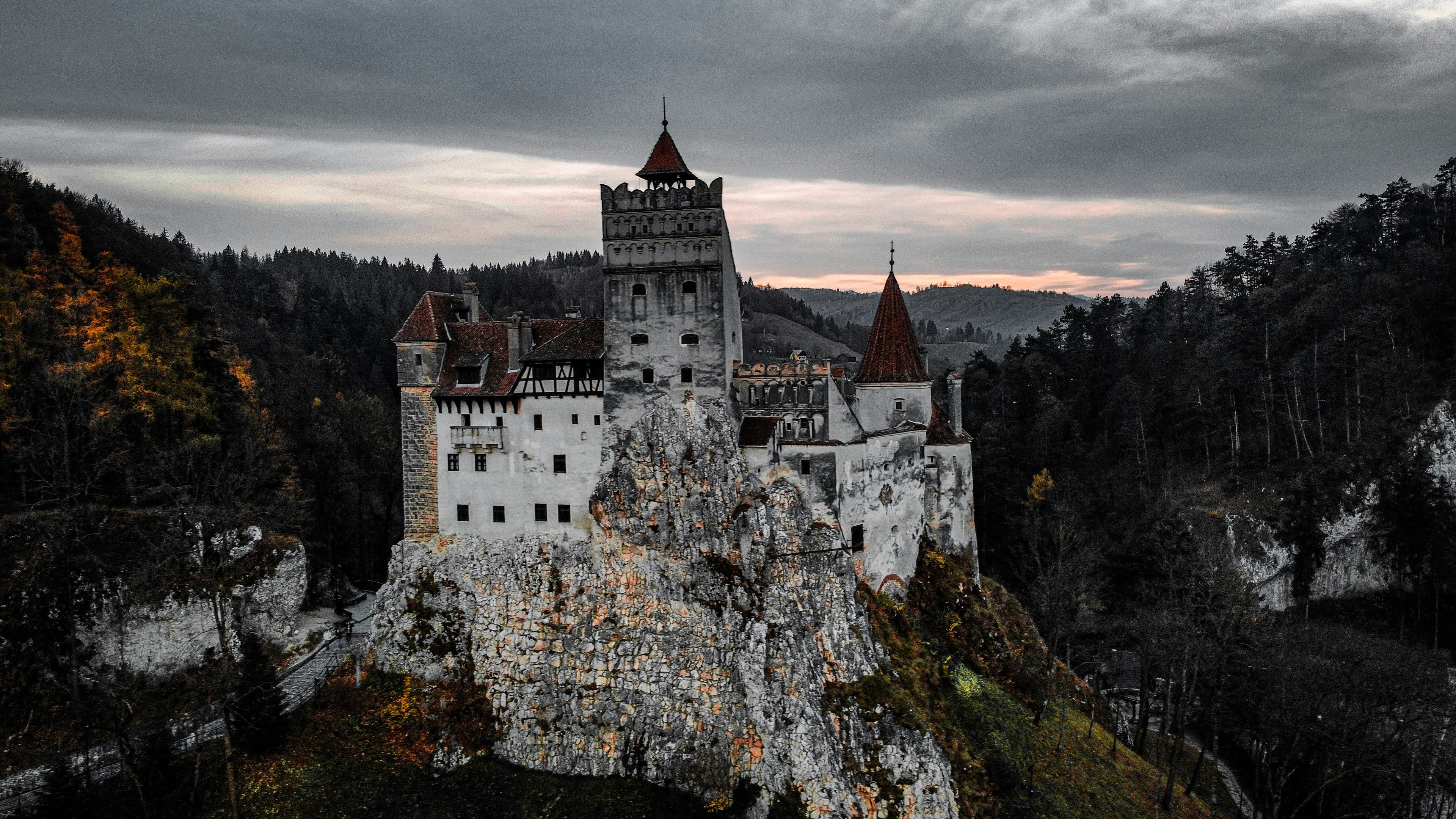 Viaggio di Gruppo in Transilvania e Bucarest – Novembre 2026